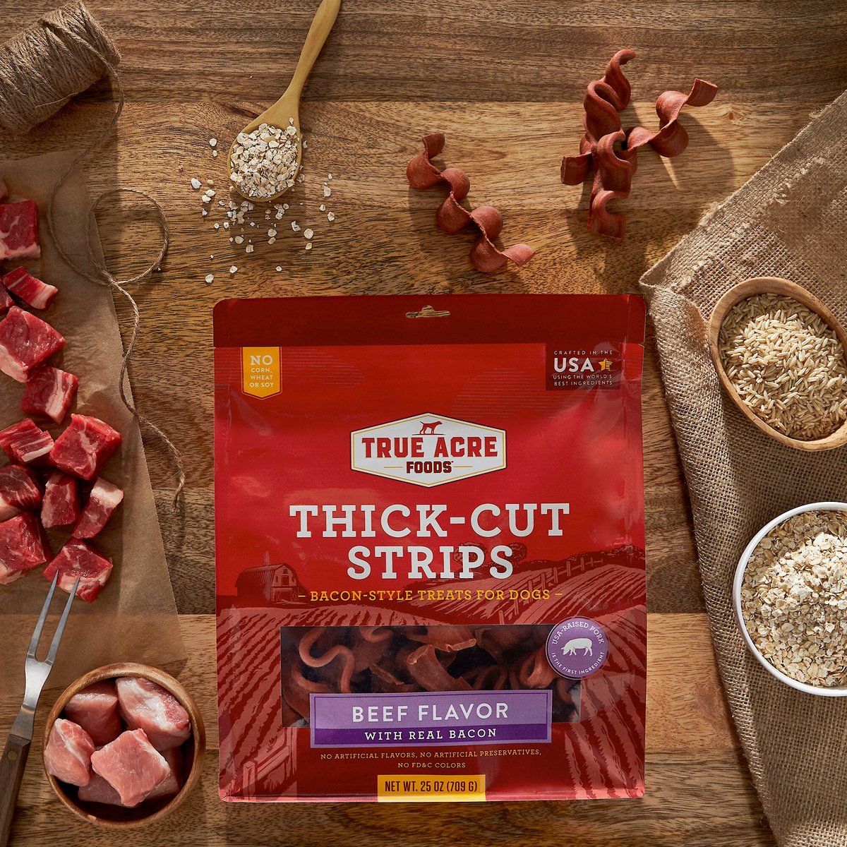 True Acre Foods Thick Cut Strips with Real Bacon and Beef Dog Treats， 25-oz bag