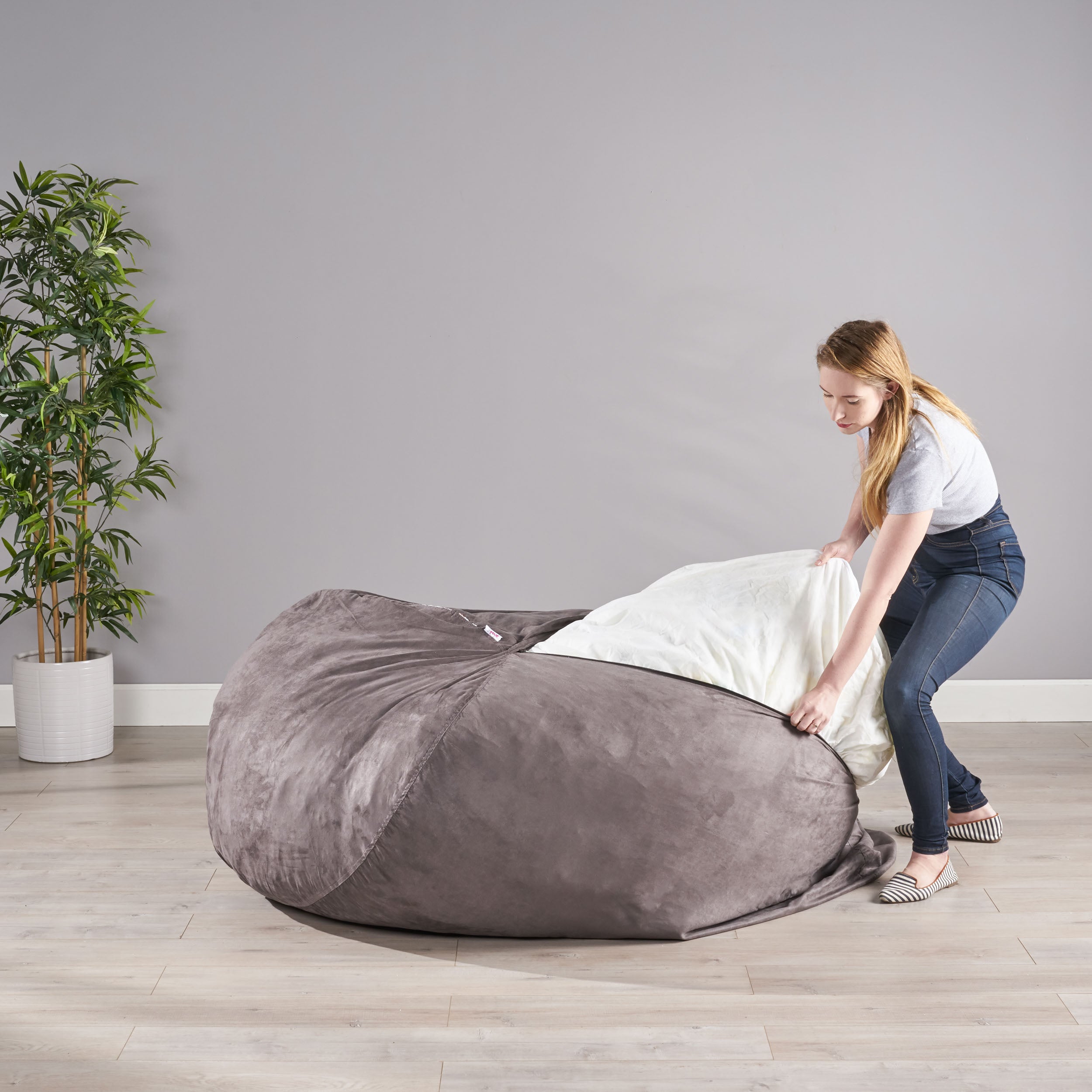 Barracuda Traditional 6.5 Foot Suede Bean Bag