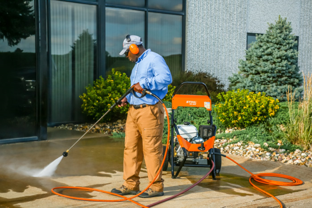 Professional Pressure Washer ; 4，200 PSI ;