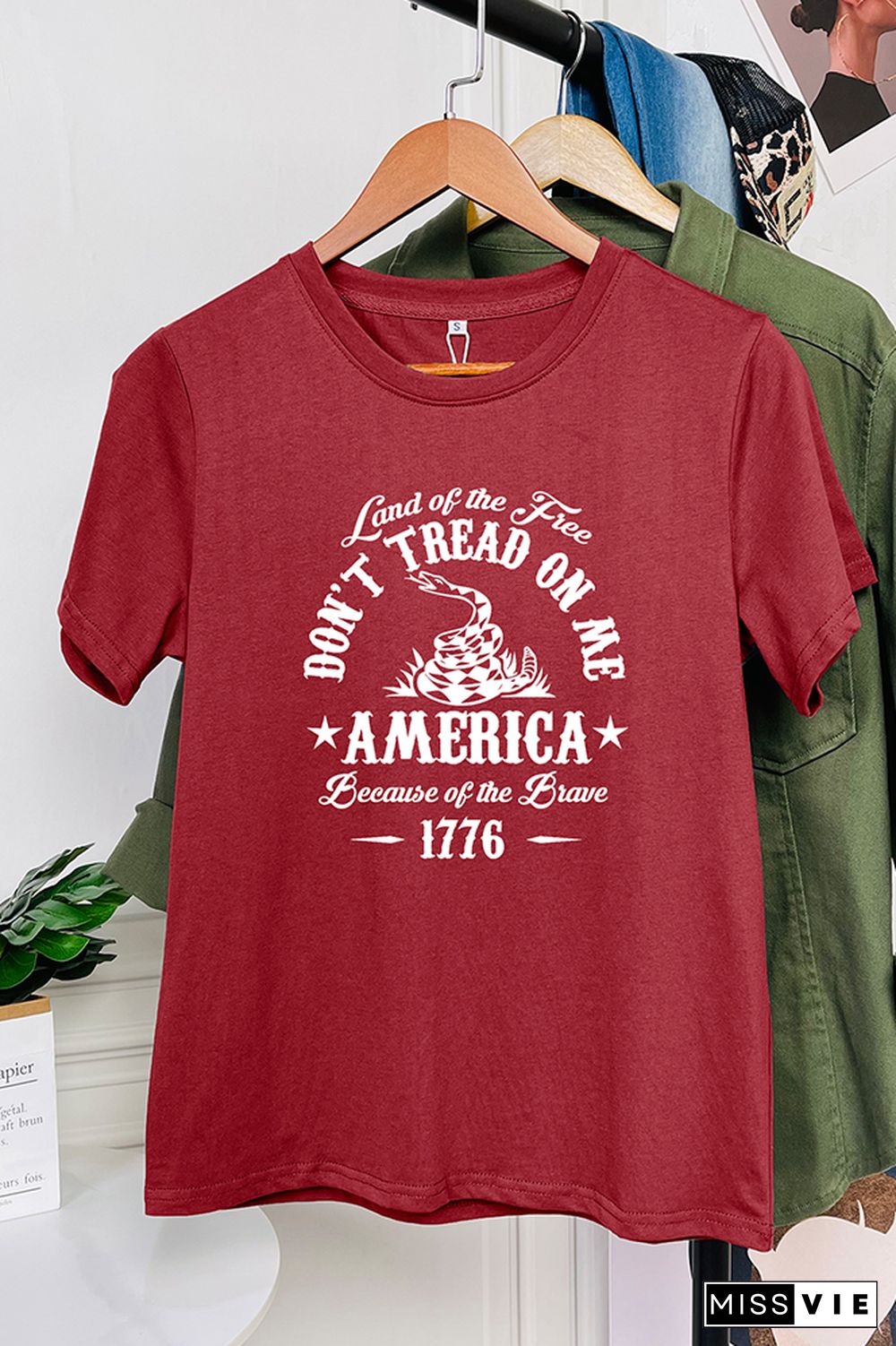 Dont' Tread On Me Graphic T-Shirt Wholesale