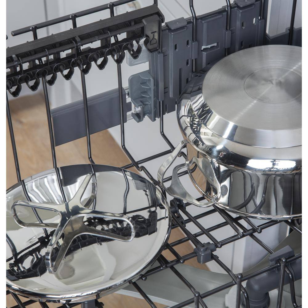 Cafe 24 in. Built-In Top Control Stainless Steel Dishwasher wStainless Steel Tub 3rd Rack 48 dBA CDT805P2NS1