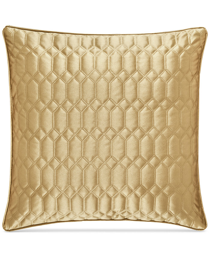 J Queen New York Satinique Quilted Decorative Pillow， 20