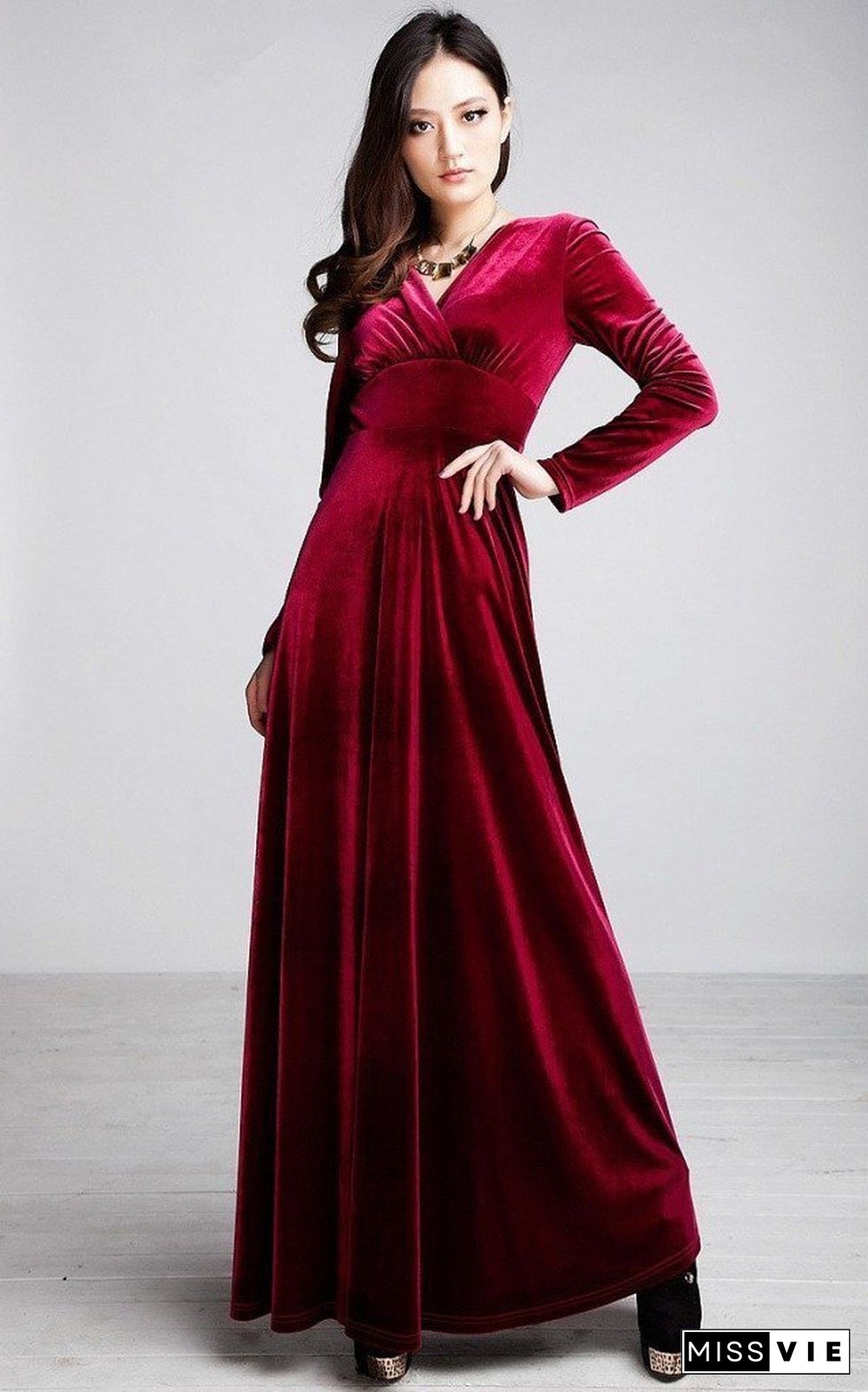 V Neck Velvet Long Sleeve Party Dress