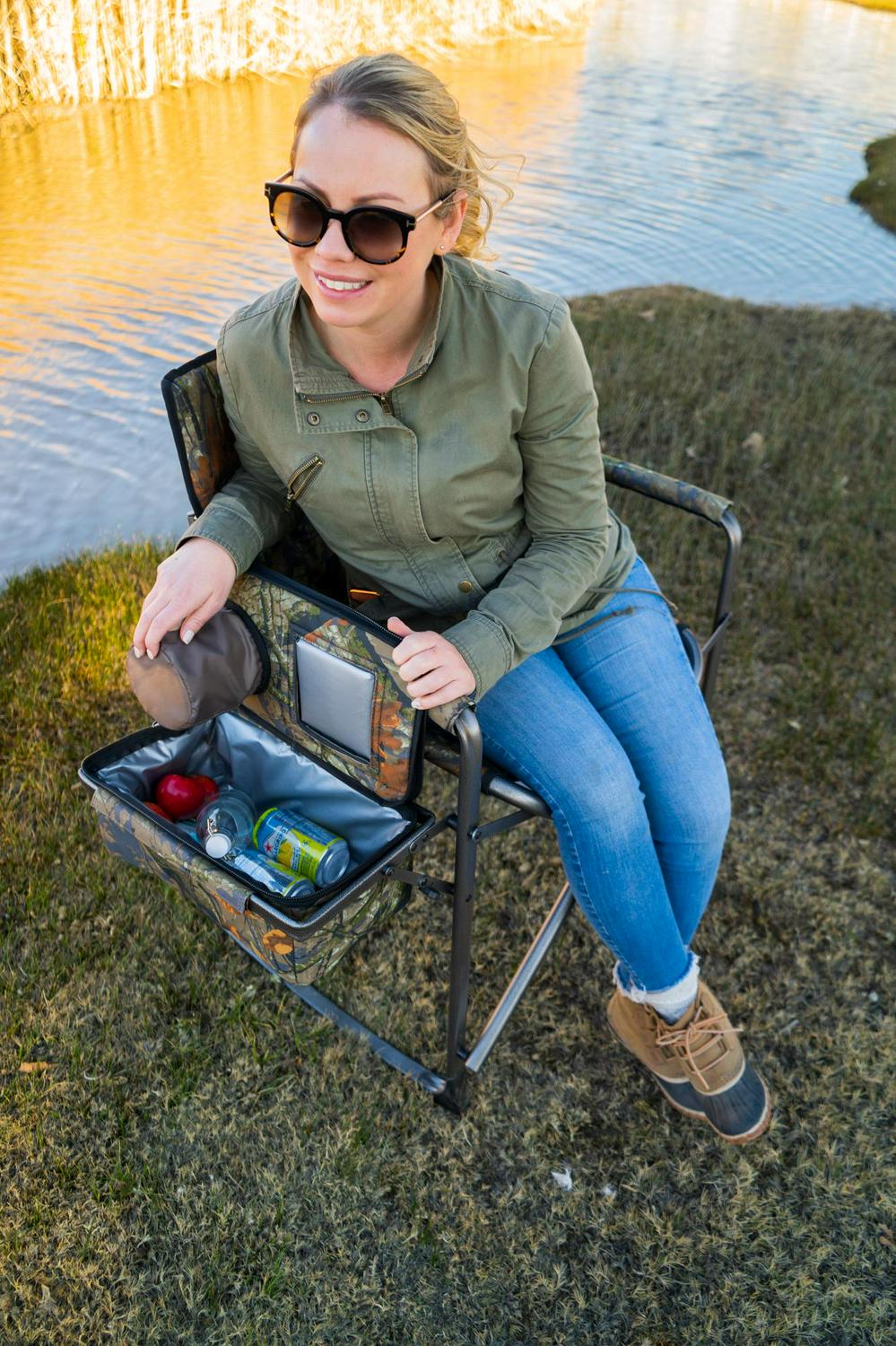 Ozark Trail Camping Director Rocking Chair， Camouflage