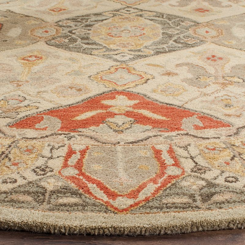 Safavieh Antiquity Victoria Framed Floral Wool Rug