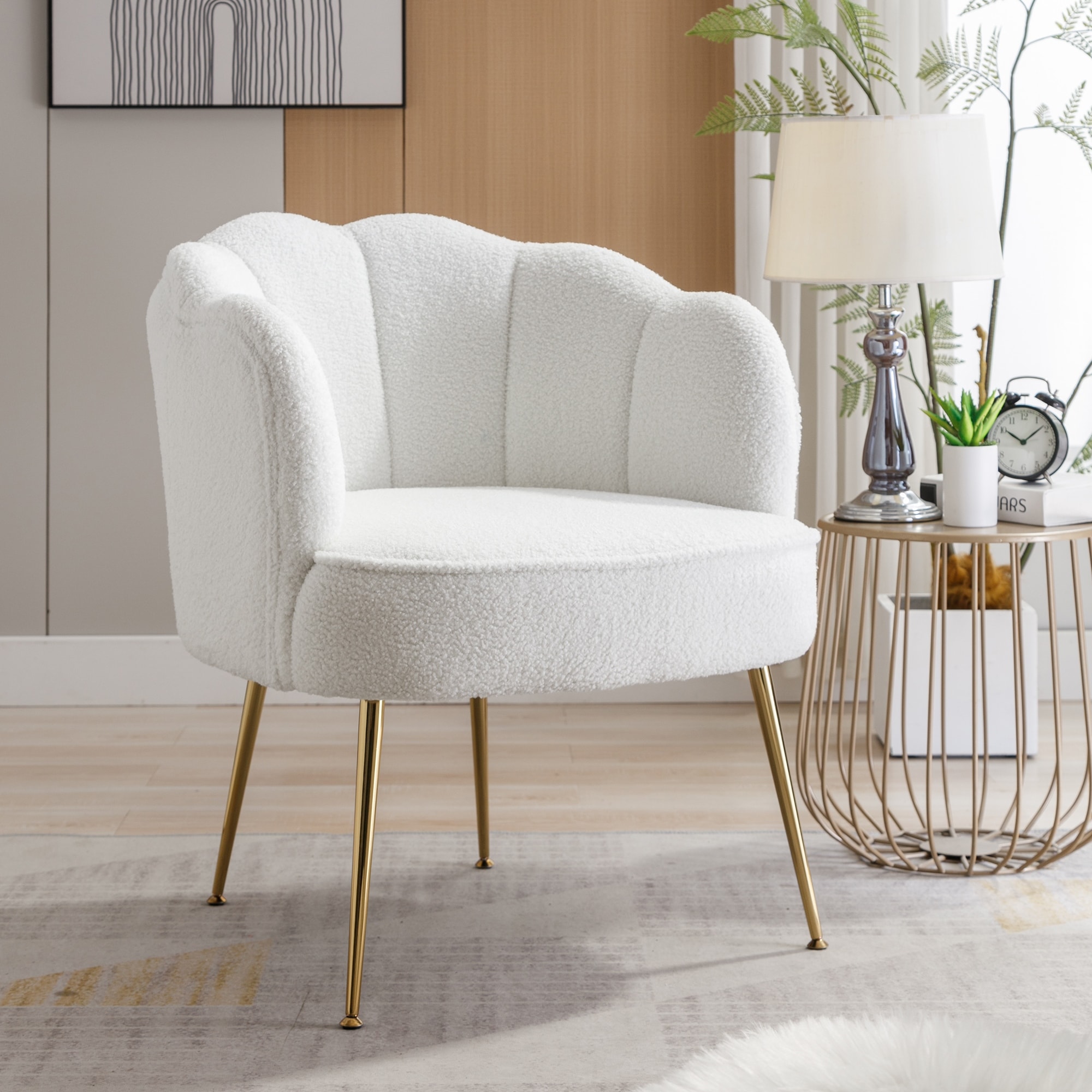 Shell Shape Teddy Fabric Armchair Accent Chair with Gold Legs for Living Room Bedroom， Unique Design Single Sofa Chair