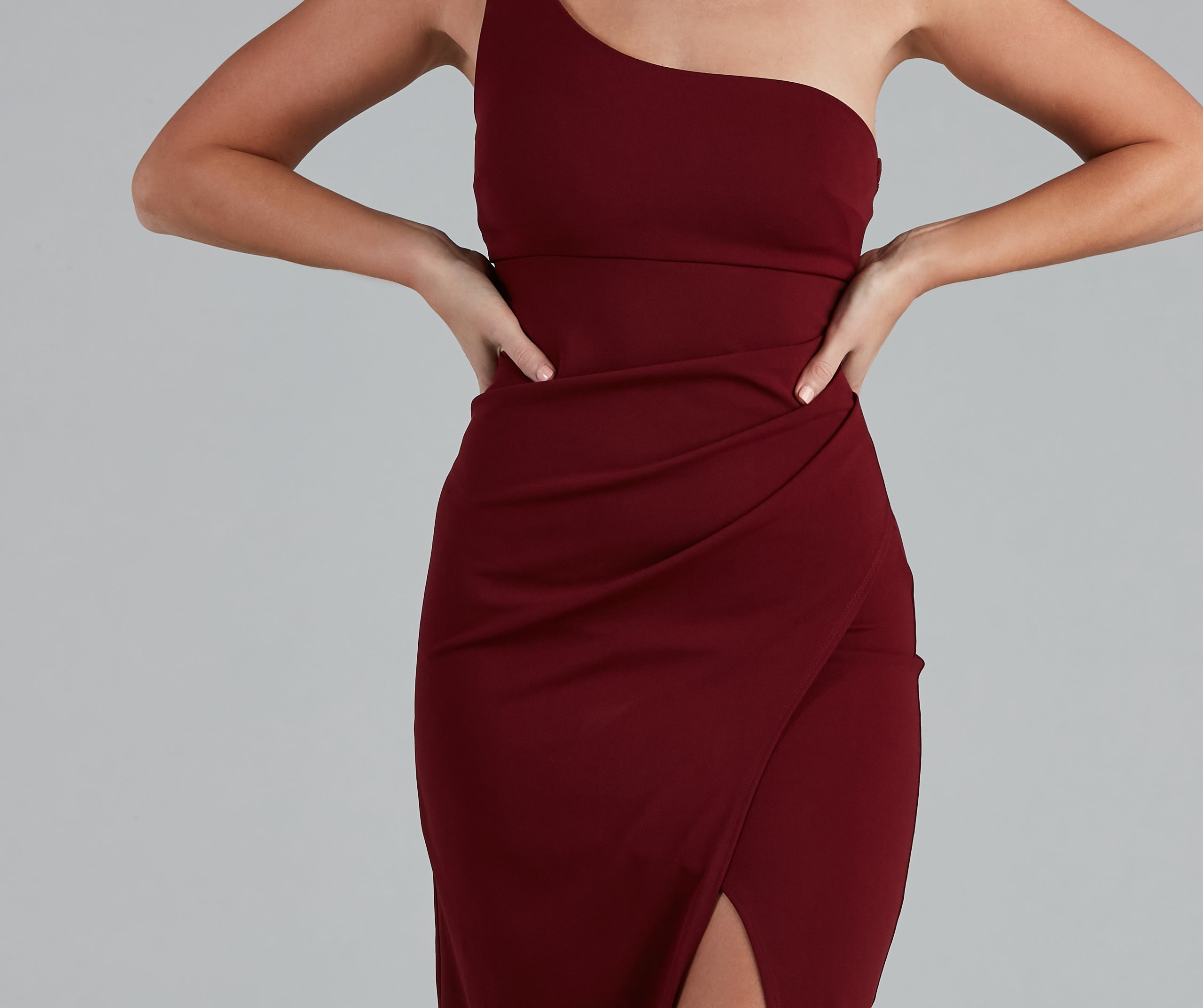 Iris One-Shoulder Crepe Dress