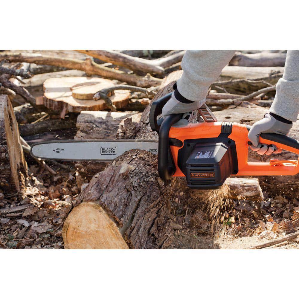 BLACKDECKER 18 in 15 AMP Corded Electric Rear Handle Chainsaw with Automatic Oiler