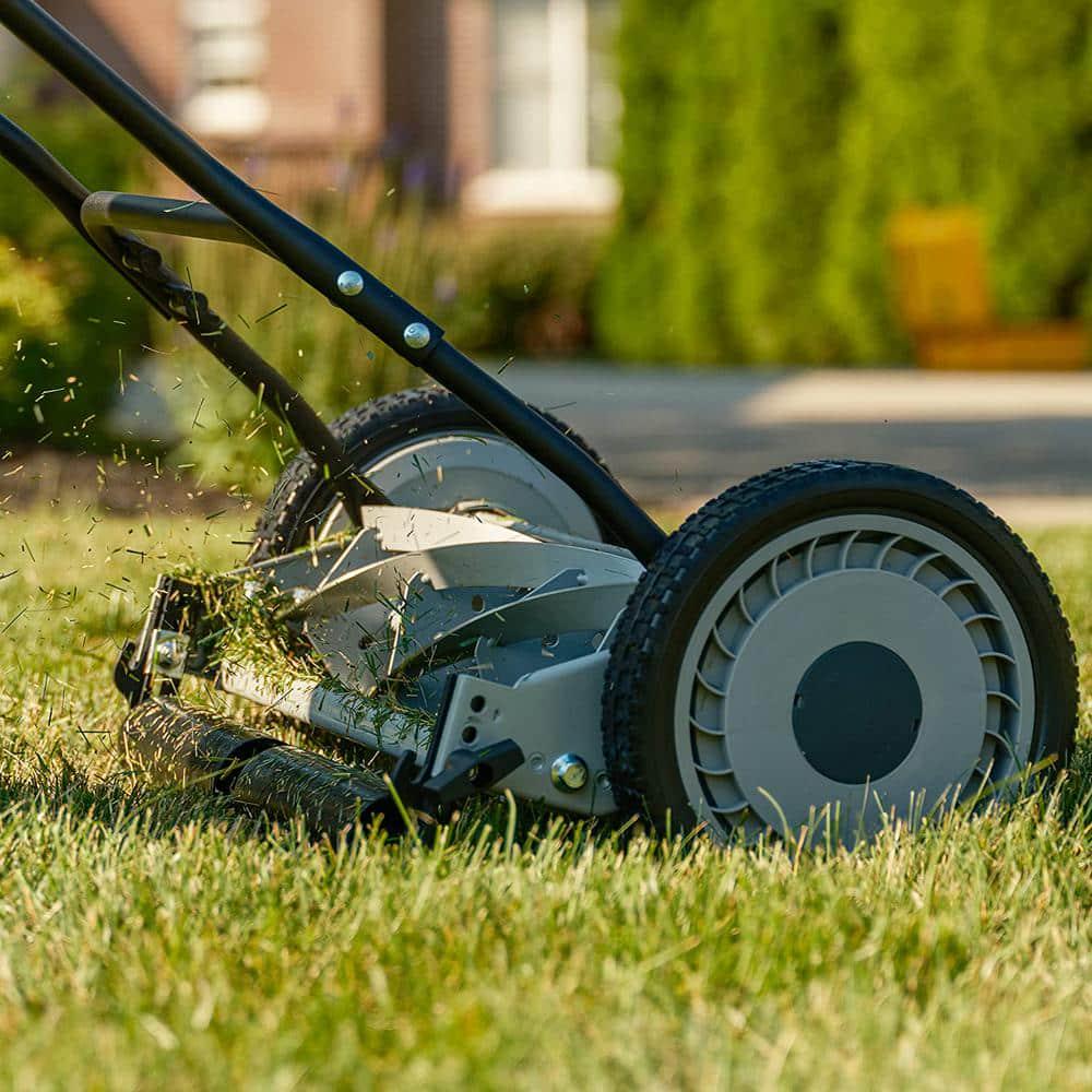 American Lawn Mower Company 18 in 5Blade Manual Walk Behind Reel Lawn Mower