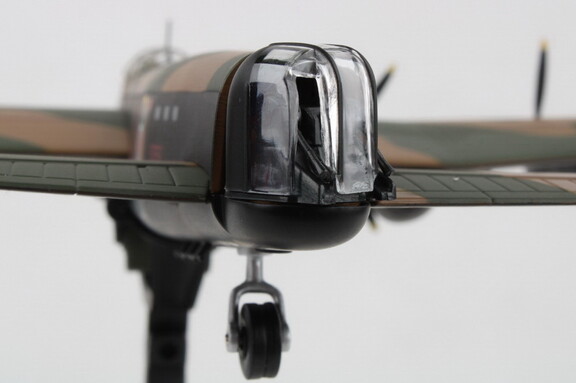 Corgi CG32628 Lancaster 1/72 Biii Special Aj T Tom...