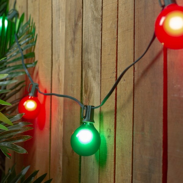 15Count Red Green G50 Globe Christmas Light Set，13.5 ft Green Wire