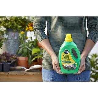 Miracle-Gro 48 oz. Quick-Start Planting and Transplant Starting Solution 2005562