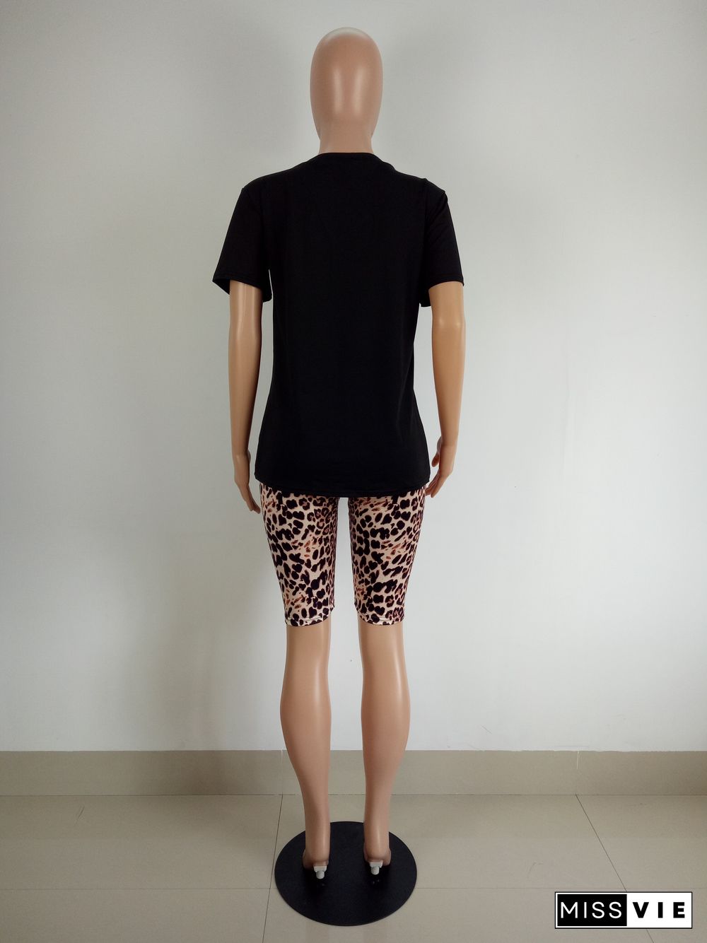 Leopard Print V-neck Short Sleeve Shorts Two-piece Set