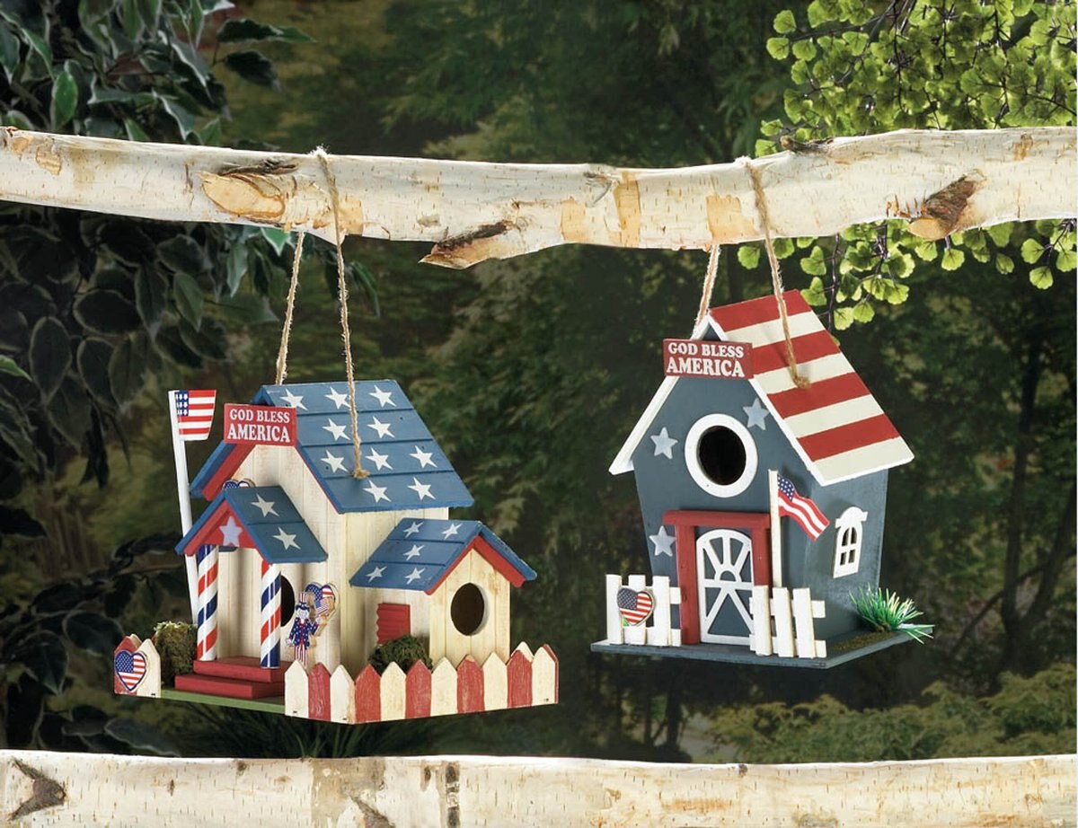 Zingz and Thingz Patriotic Bird House