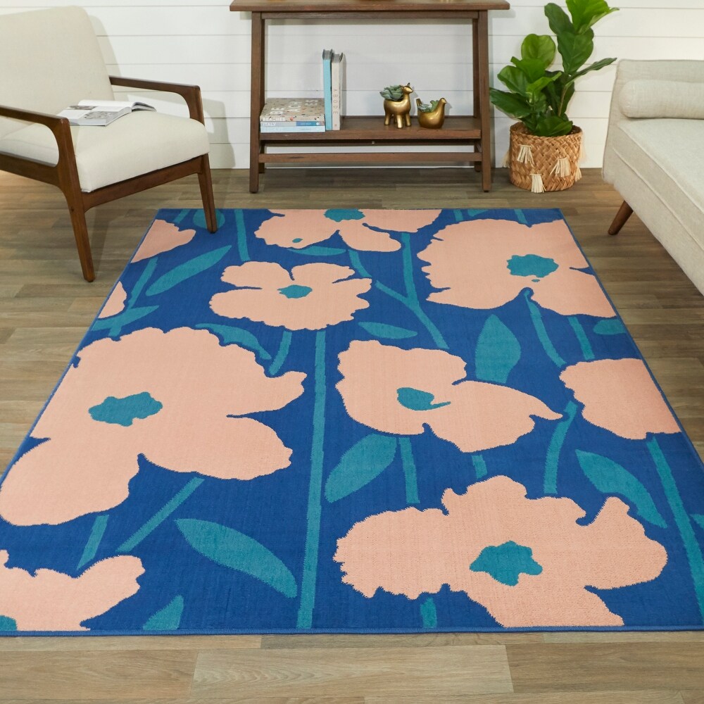 Hester Floral Indoor/Outdoor Area Rug