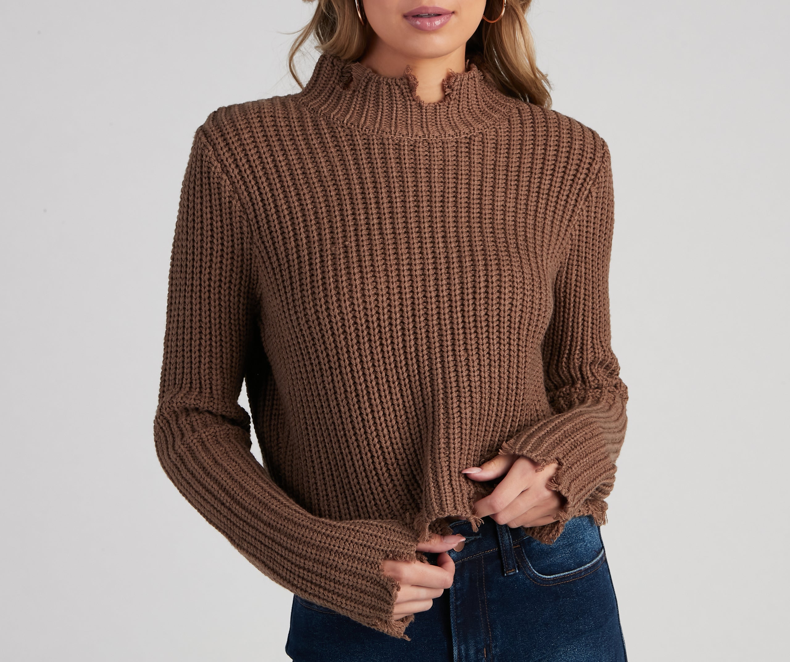 Major Destruction Cropped Knit Sweater