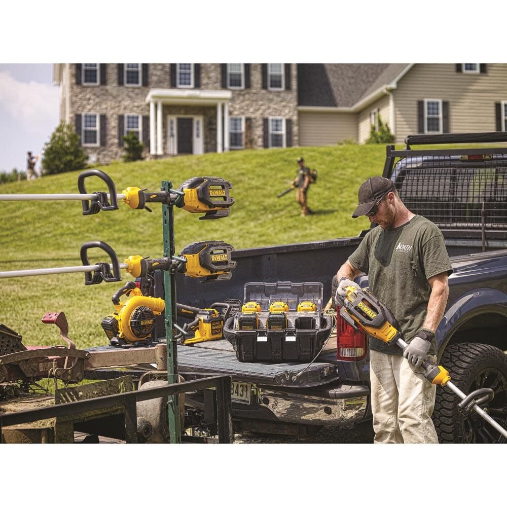 DEWALT 40 V MAX* 6-Pack Charging Station DCB116 from DEWALT