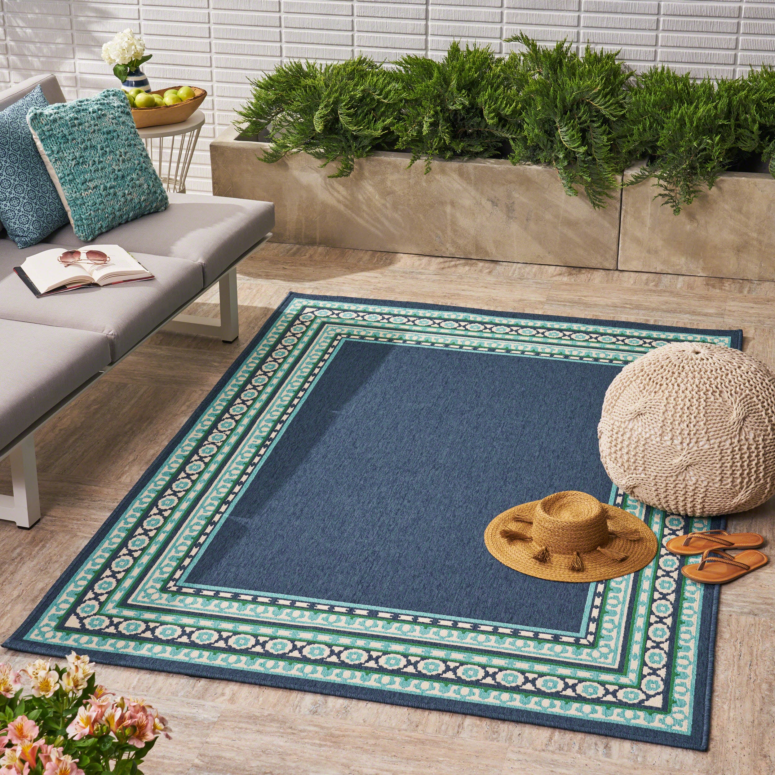 Darleen Outdoor Border Area Rug