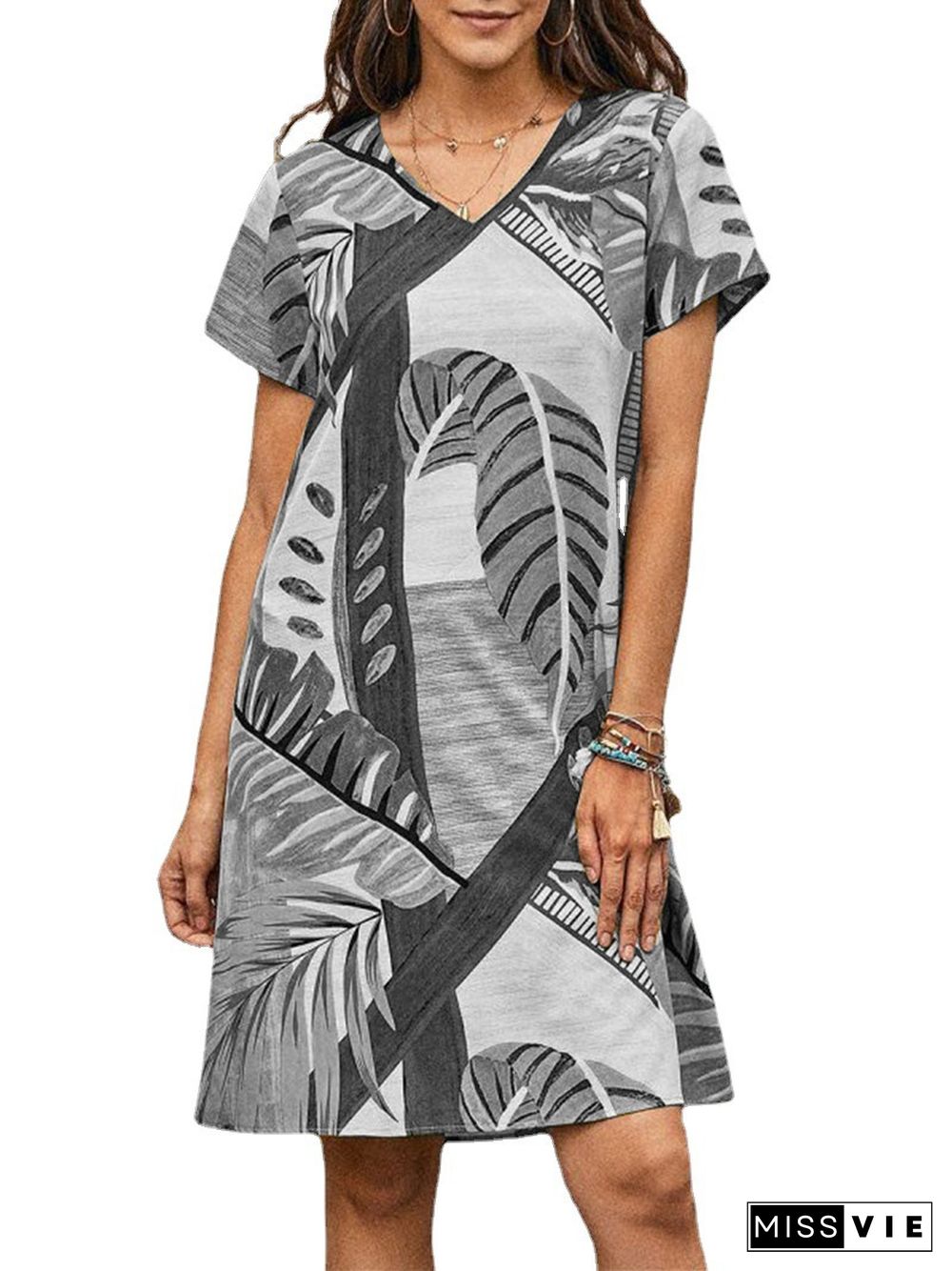 Women's Printed Loose Casual Short Sleeved Dress Women's Wear