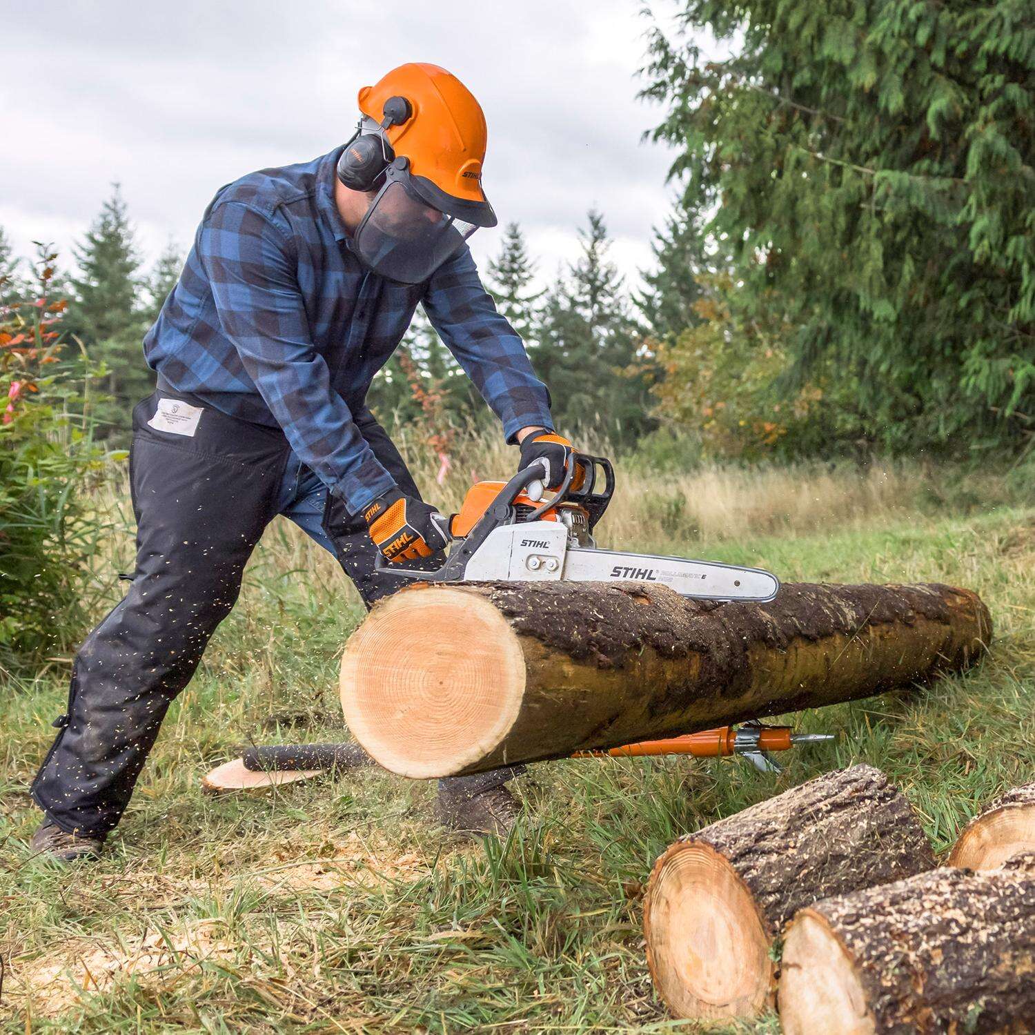 STIHL MS 170 16 in. 30.1 cc Gas Chainsaw