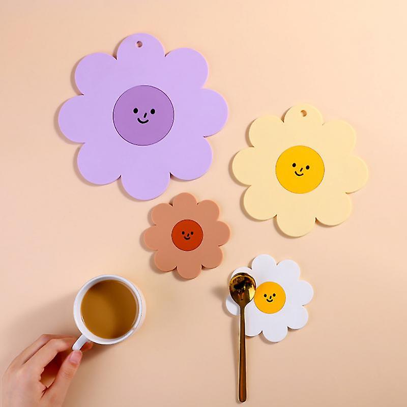 Cute Soft Pvc Dining Table Mat Sunflower Flower Waterproof Drink Cup Coasters Heat Insulation Non-slip Pot Holder Kitchen Decor