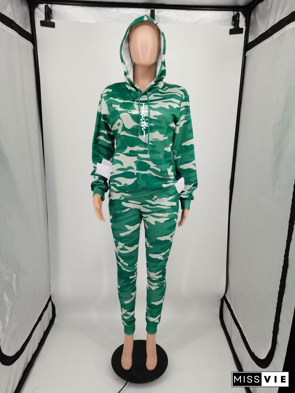 Camouflage Print Hoodie Joggers Pants Sweat Suit