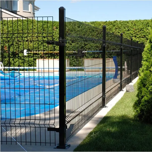 China Wholesaler Strong Ability Withstand Pressure  Galvanized Dipped 3D Curved Triangle Bending Panel Fence