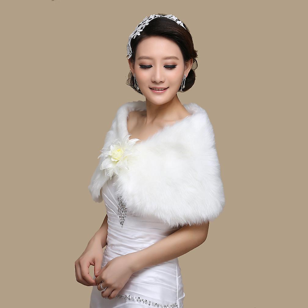 White Faux Fur Shawl Wrap Bridal Fur Scarf Gorgeous Bridesmaid Wedding Wrap Fluffy Dress Cape