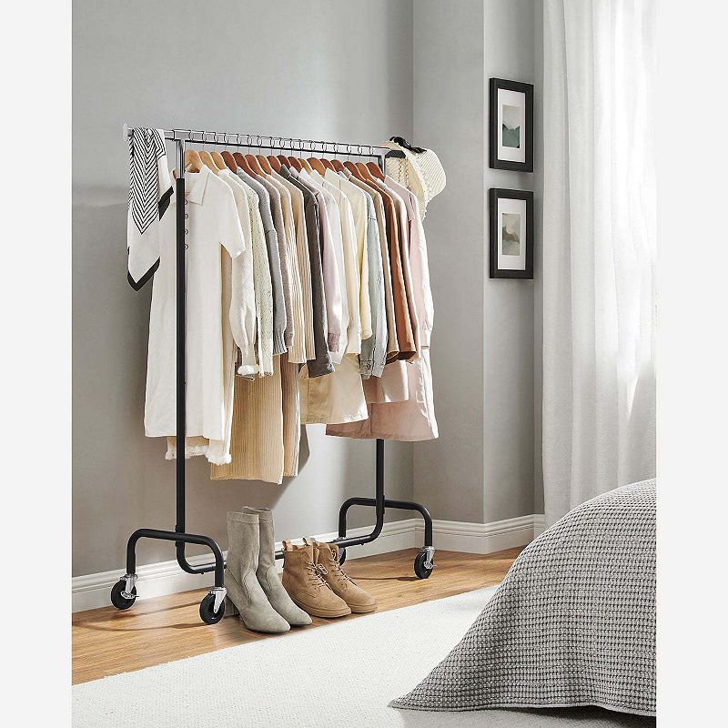 Clothes Rack with Wheels