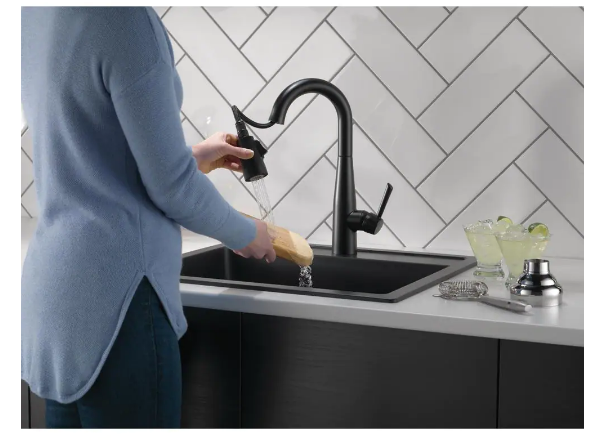 Delta Essa Single-Handle Bar Faucet with MagnaTite Docking in Matte Black