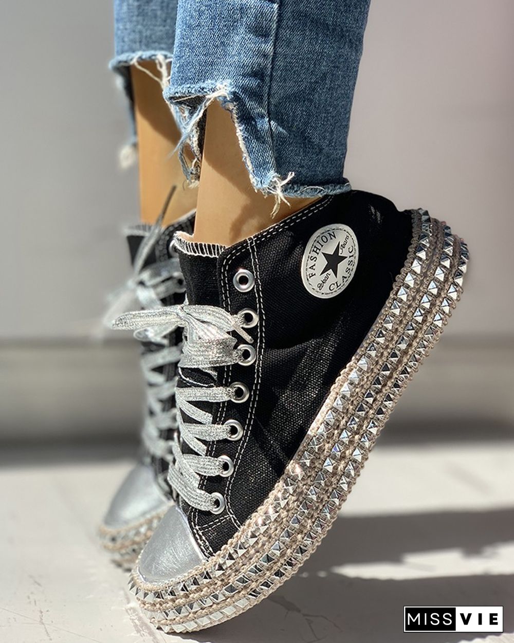 Leopard Rivet Embellished  Lace-Up Sneakers