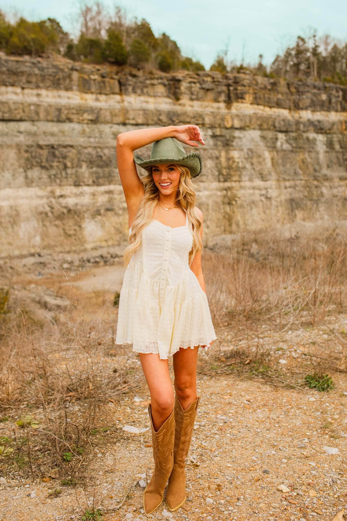 [Pre-Order!] Pretty Heart Lace Romper