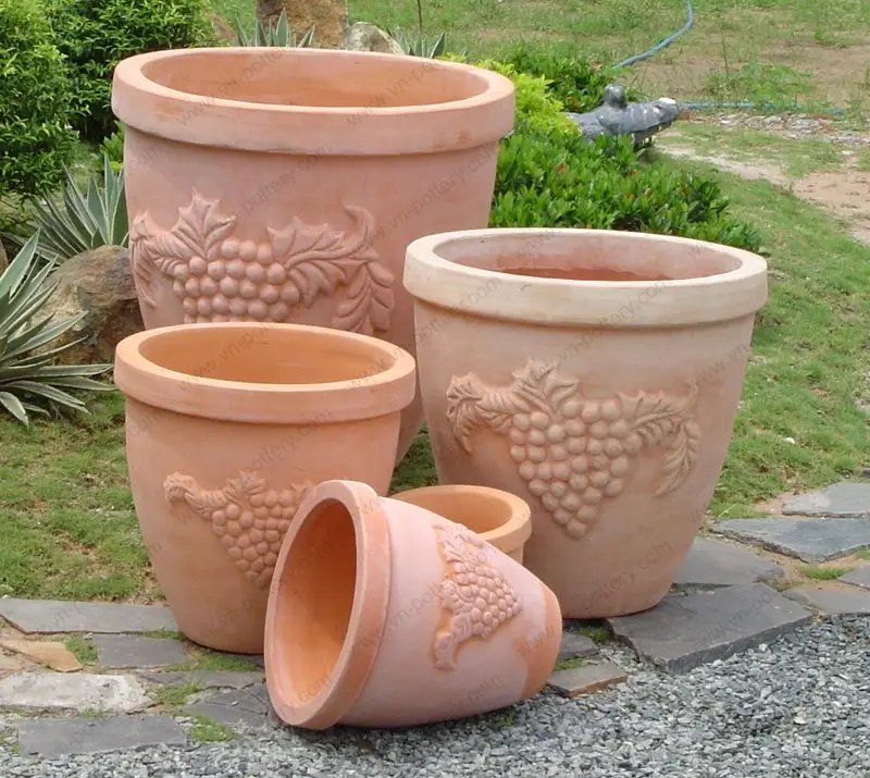 Terracotta planters/ Flower Pots/ Home   Garden [Wholesale]