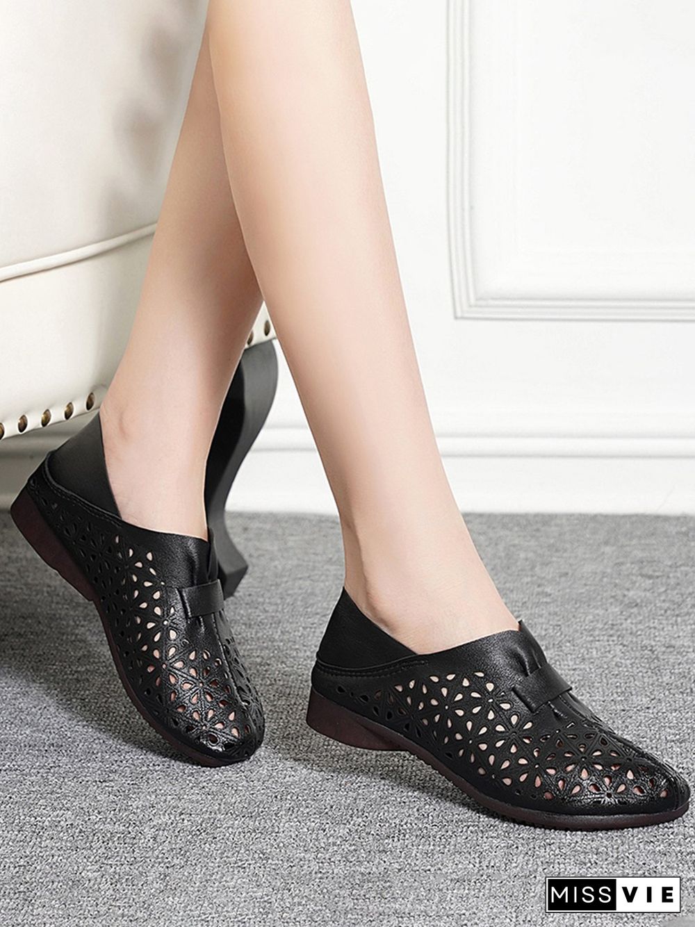 Vintage Plain All Season Breathable Daily Round Toe Pu Standard Deep Mouth Shoes Flats for Women