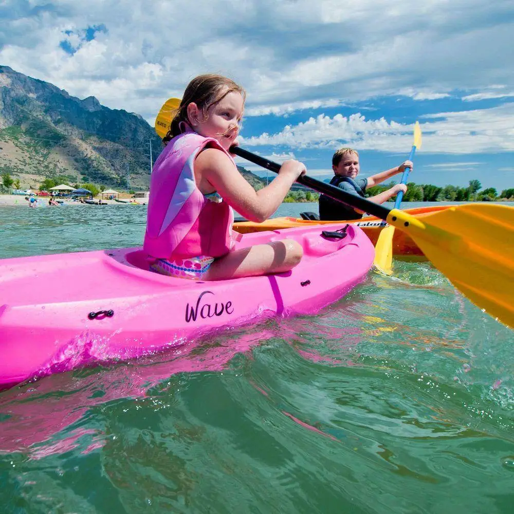 Lifetime Pink Youth Wave Kayak with Paddles 90098