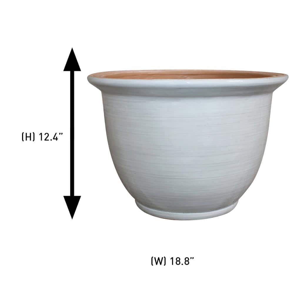 Southern Patio Willow Large 18.8 in. x 12.4 in. 30 qt.  Chalk Resin Composite Outdoor Planter CMX-057710