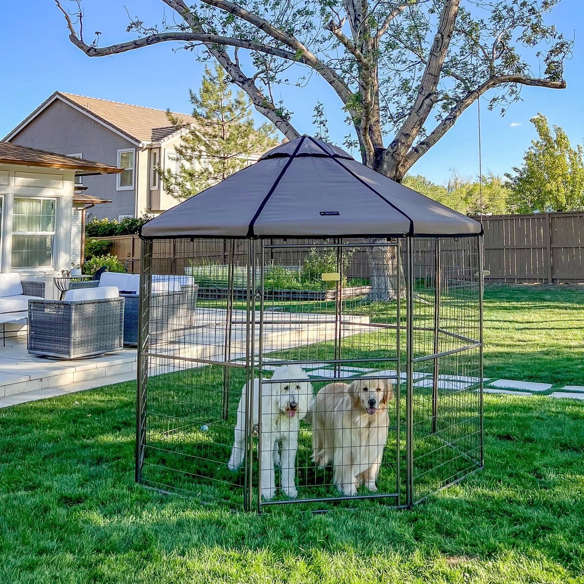 Win World Pet Gazebo Dog Kennel， Earth Taupe， 8-ft