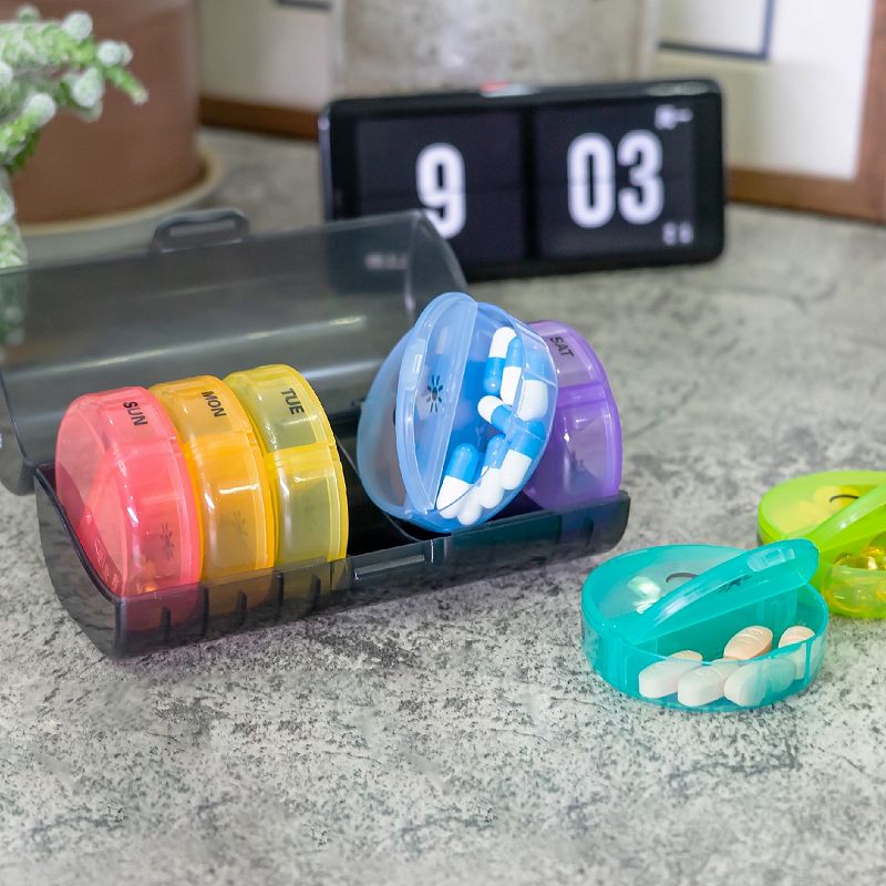 Sukuos 7-Day Pill Organizer， Large Moisture-Resistant Cases - Rainbow Colors