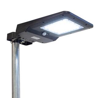 Wagan Tech Solar Powered Black 1600 Lumens Motion Activated Outdoor Integrated LED Landscape Flood Light EL8586