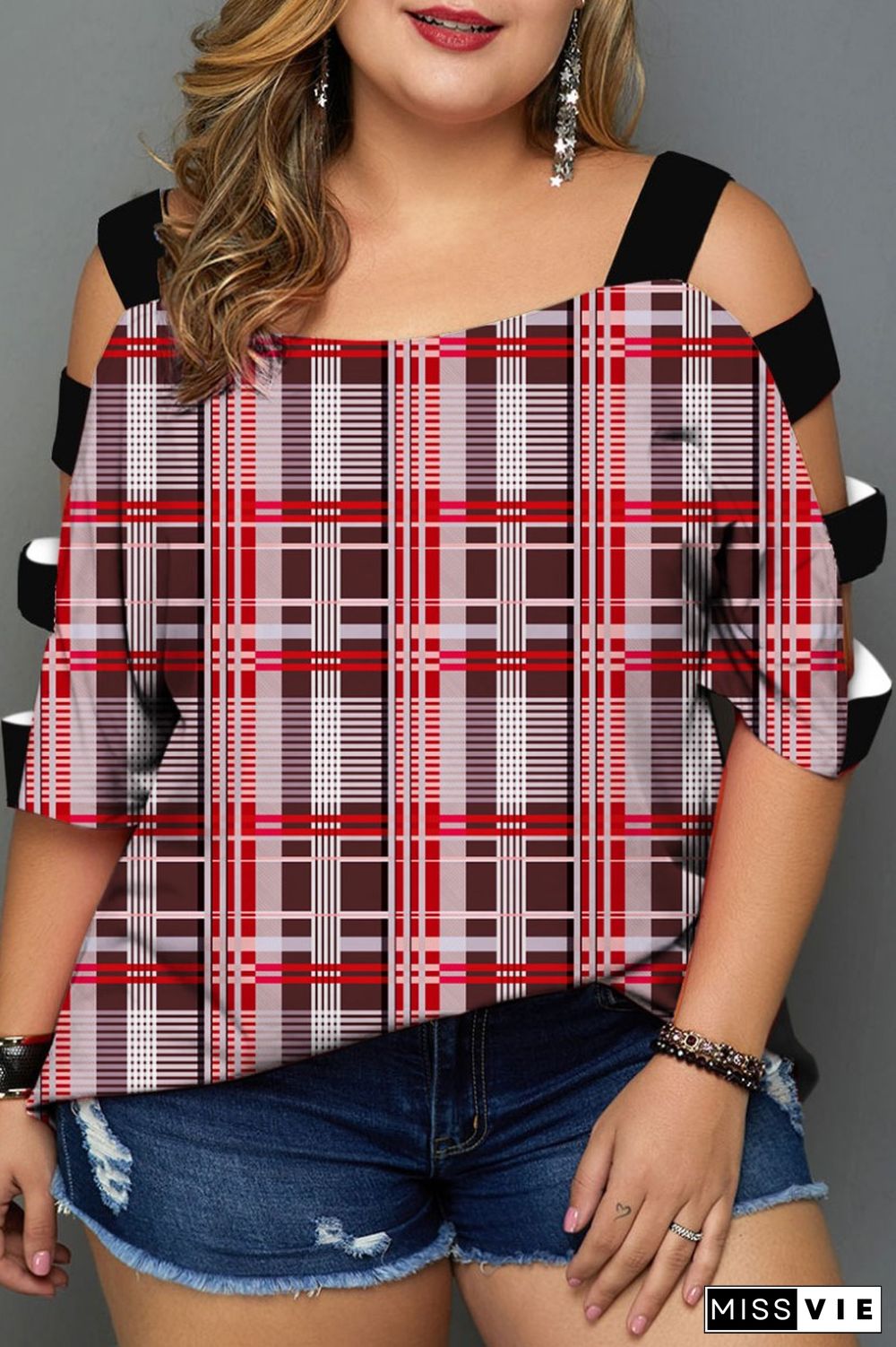 Plus Size Red Casual Print Hollowed Out Patchwork O Neck T-Shirts