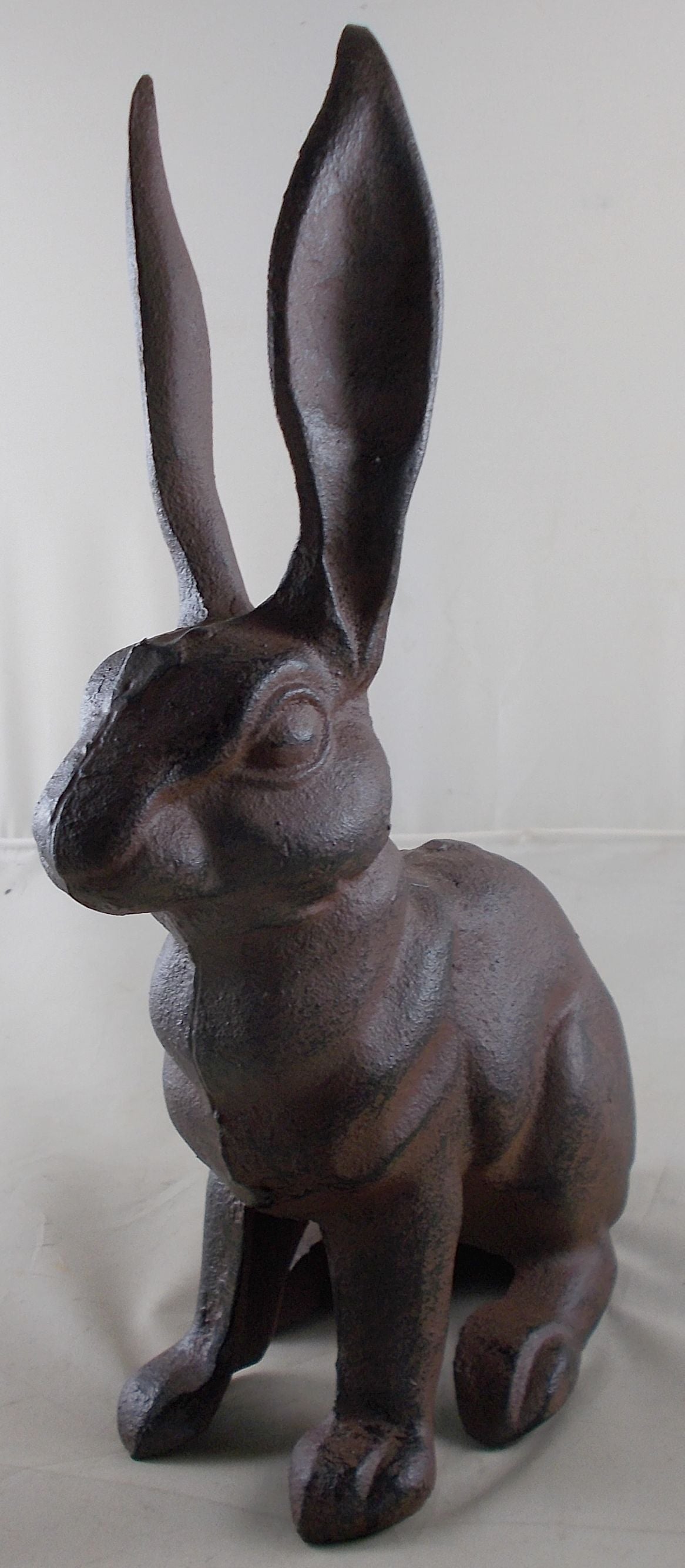 Iron Rabbit Garden Figure Lawn Statue