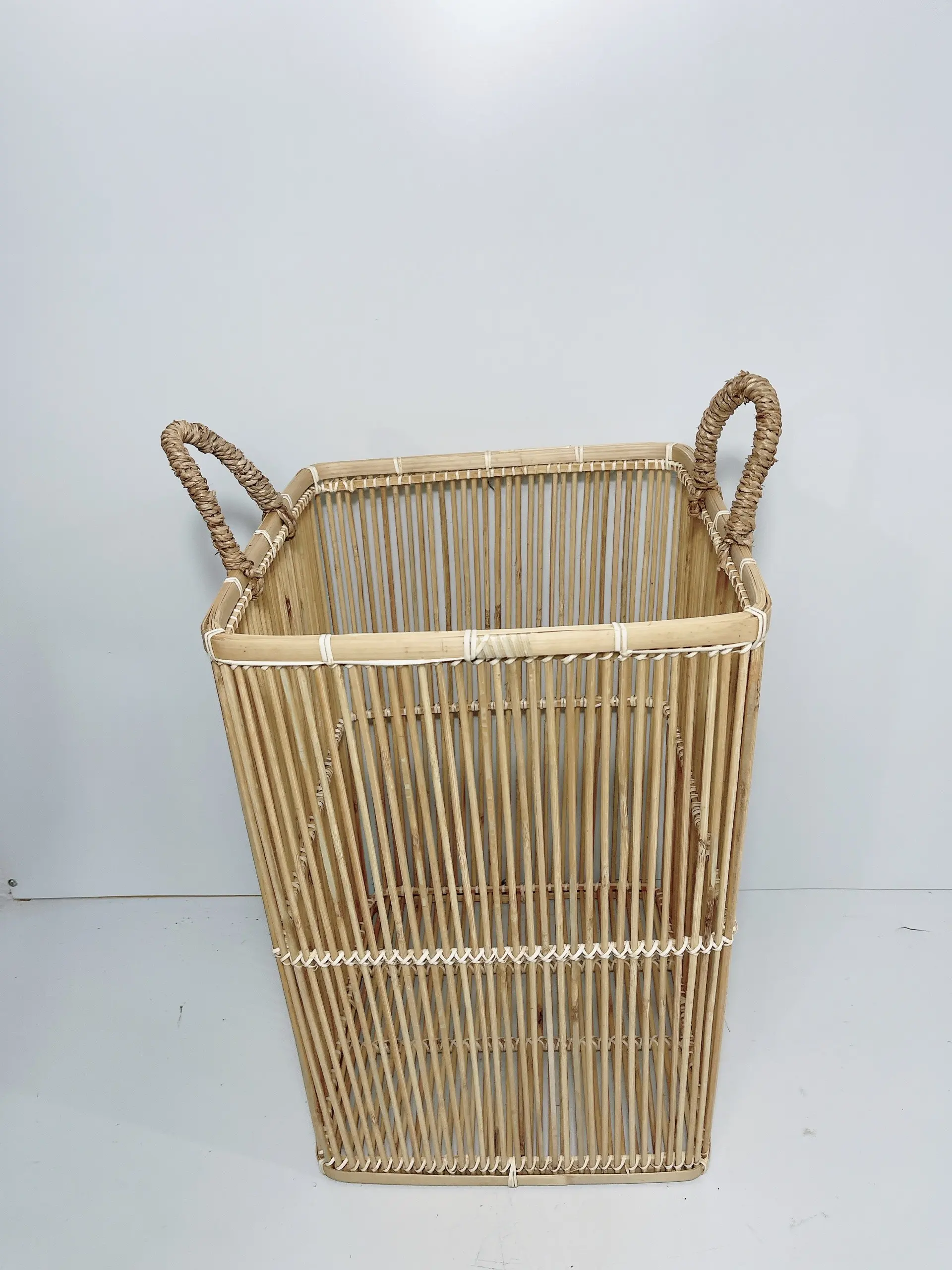 Best selling new arrival  bamboo  baskets  laundry baskets storage baskets  home storage