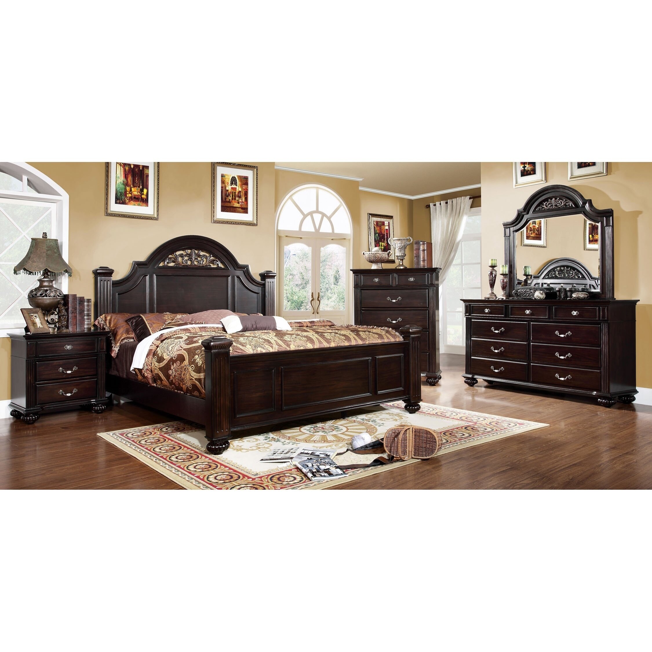 Furniture of America Vame Traditional Walnut 4-piece Bedroom Set - - 9170147