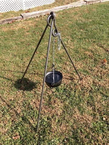 Lodge Cast Iron 60" Camp Tripod