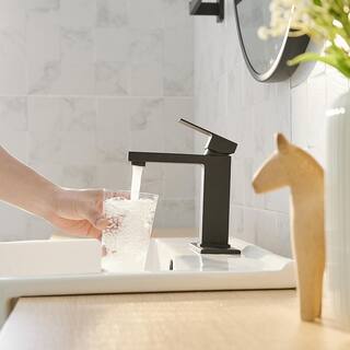 BWE Single Hole Single-Handle Low-Arc Bathroom Faucet With Pop-up Drain Assembly in Matte Black A-96006-B-2