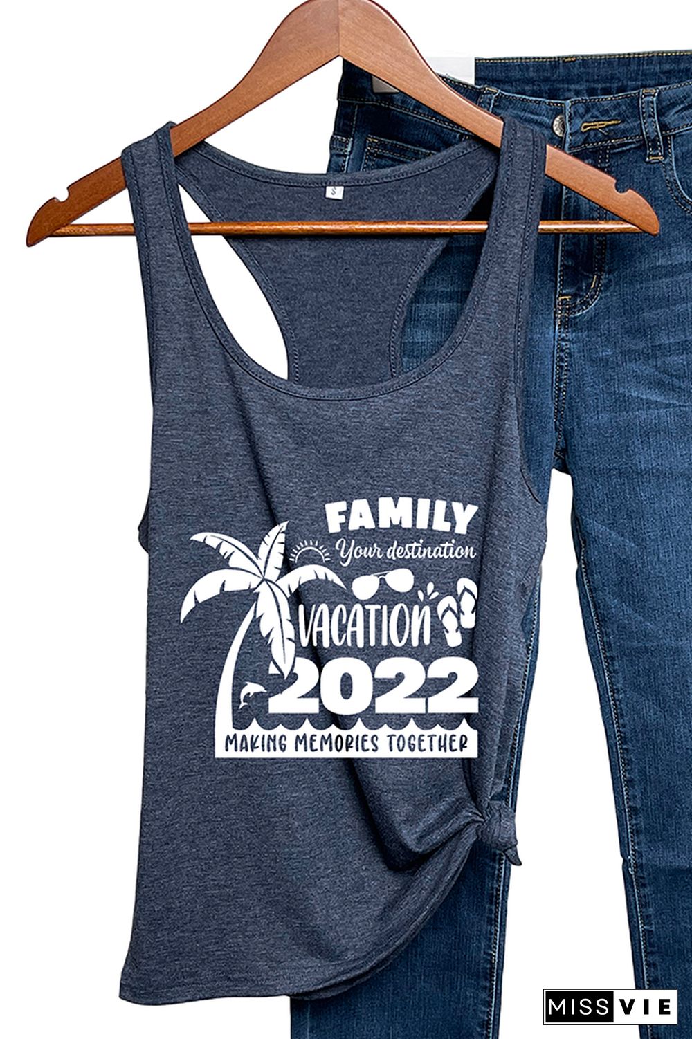 Family Vacation 2022 Graphic Tank Top Wholesale