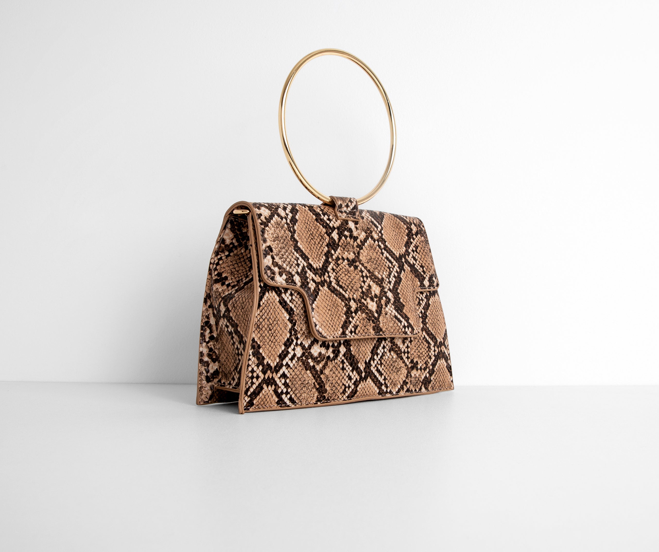 A Snake Print Moment O-Ring Purse