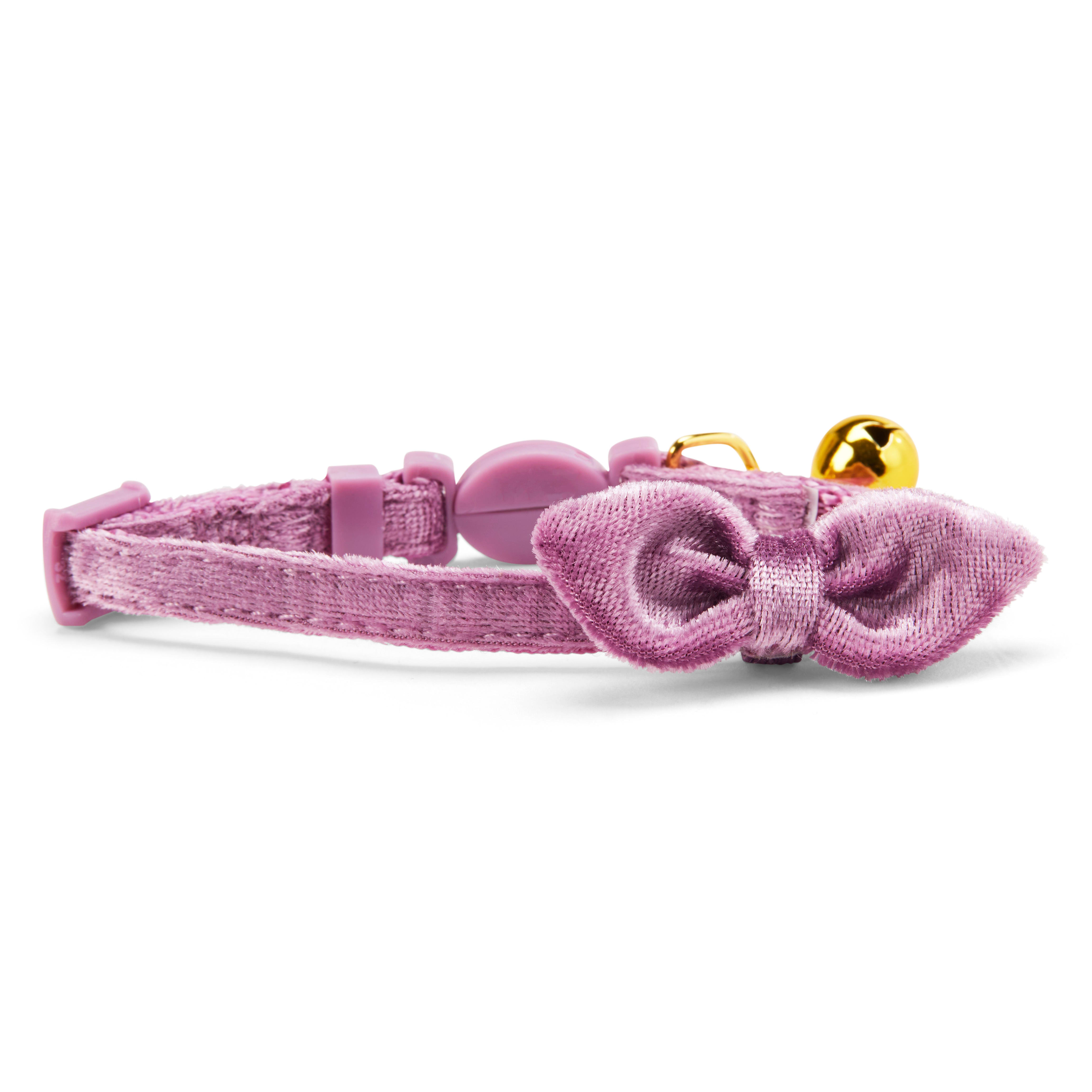 YOULY The Heir Lavender Velvet Breakaway Kitten Collar