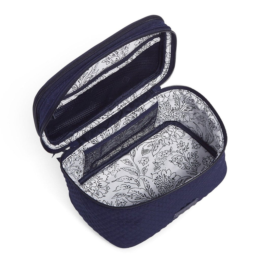 Vera Bradley  Brush Up Cosmetic Case in Classic Navy