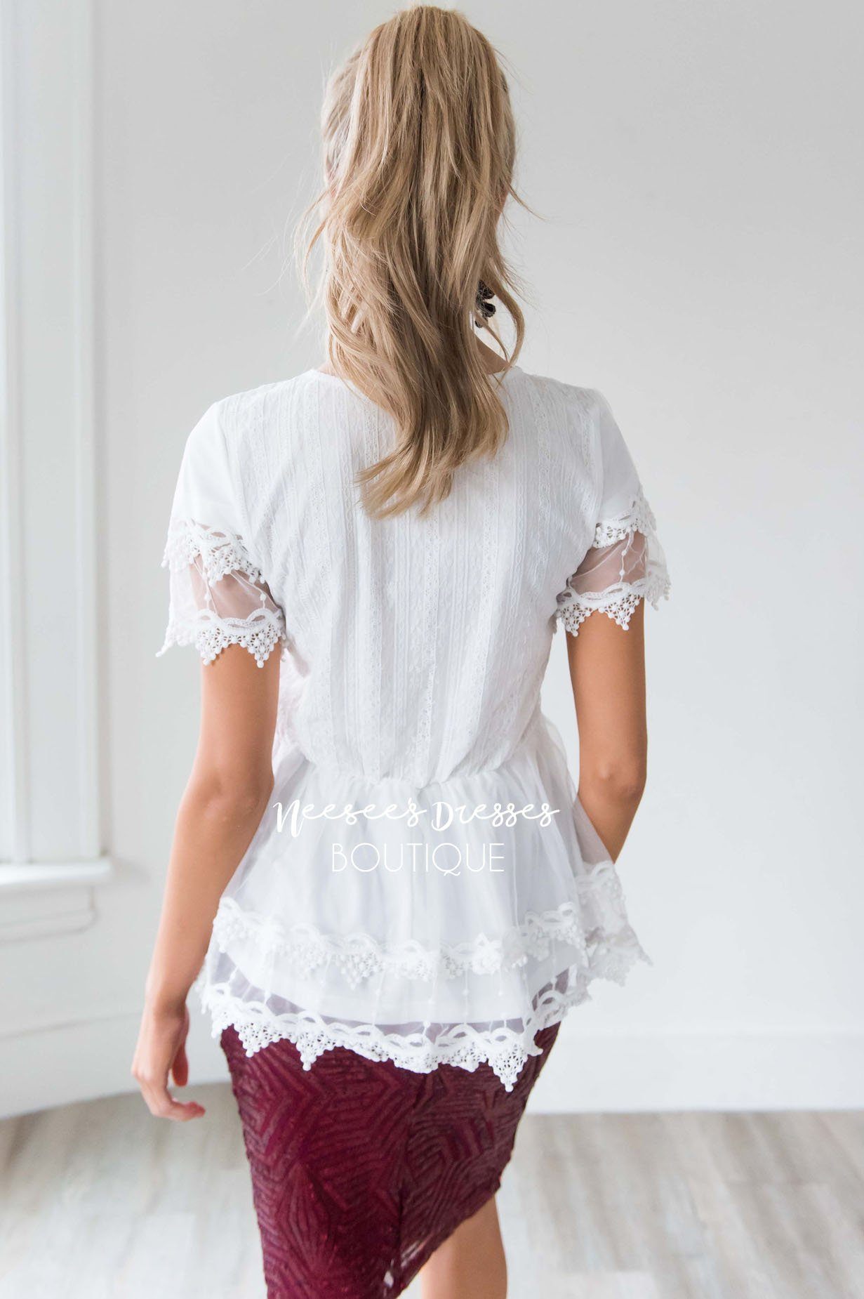 Scallop Lace Tulle Peplum Blouse